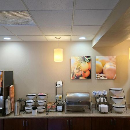 Comfort Inn&Suites Grafton-Cedarburg Eksteriør bilde
