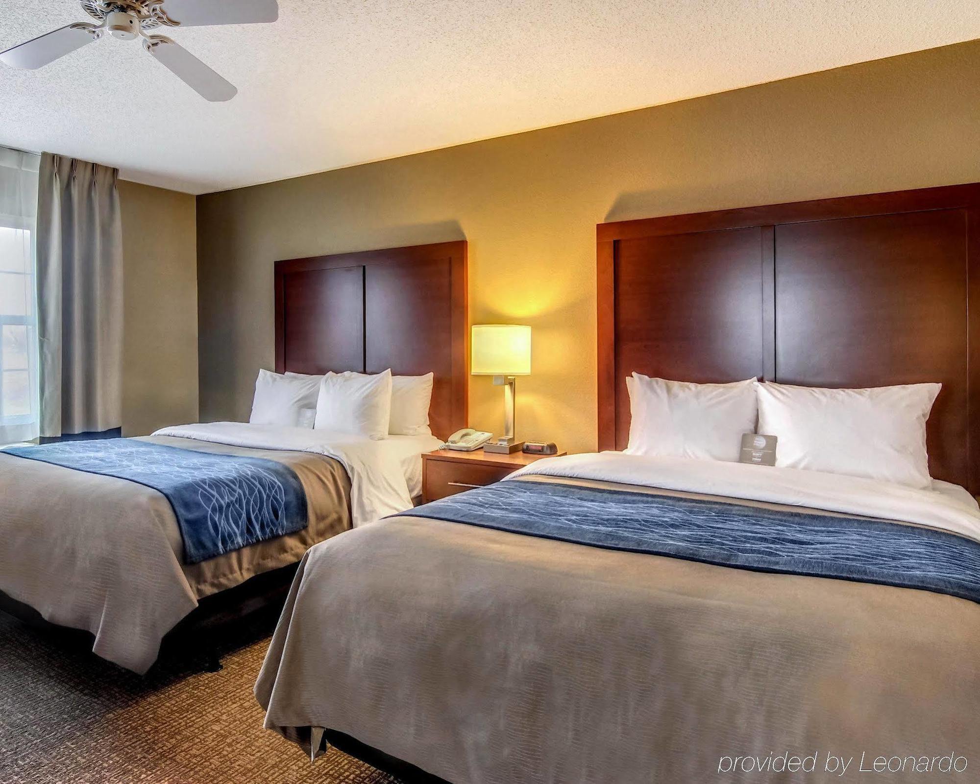 Comfort Inn&Suites Grafton-Cedarburg Eksteriør bilde