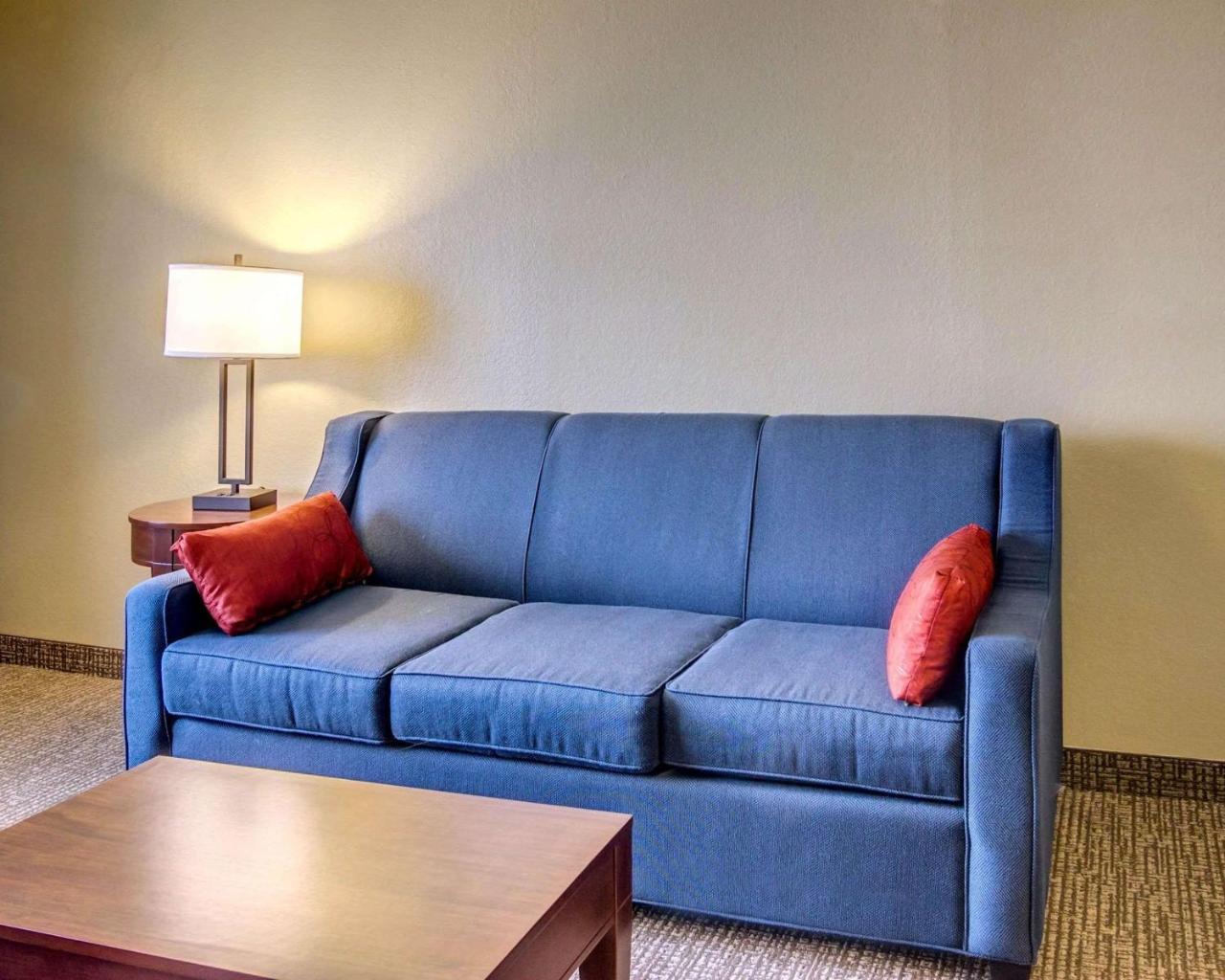 Comfort Inn&Suites Grafton-Cedarburg Eksteriør bilde
